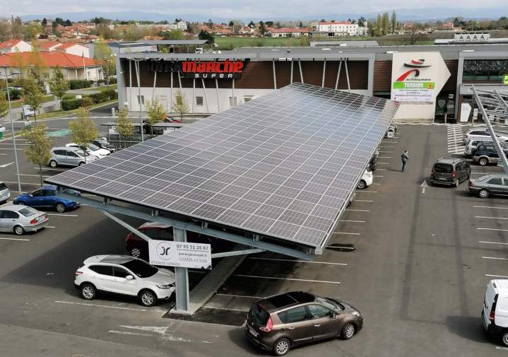 Installation d'ombrière en Auvergne