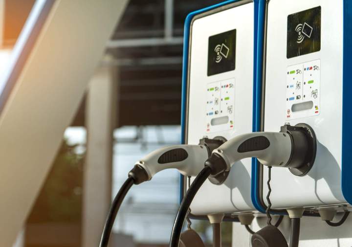 Fast charging, electric mobility, reliable installation, simplified daily use.