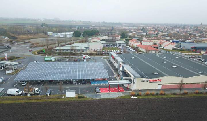 Installation de panneaux solaires en Auvergne