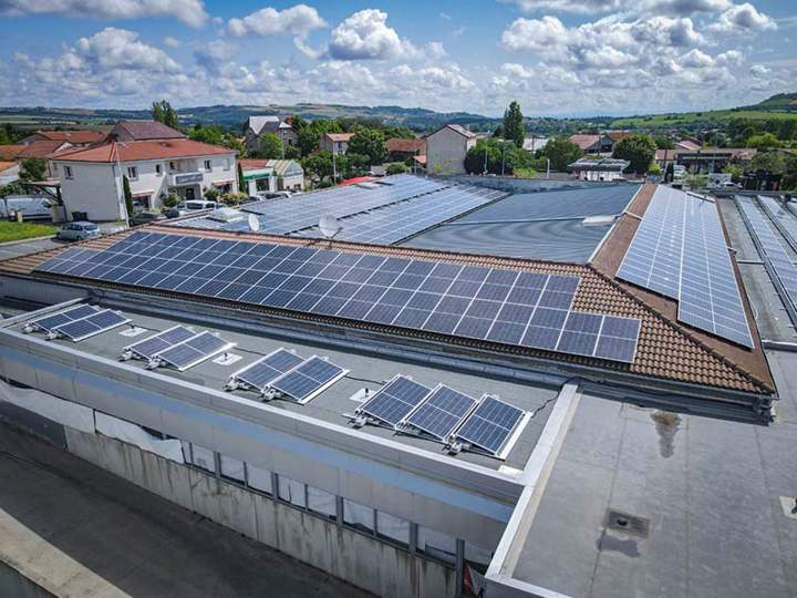 nergie solaire pour entreprises en Auvergne